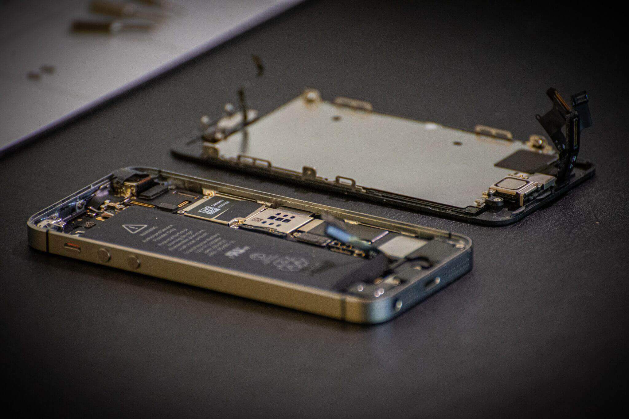 centro riparazione iphone